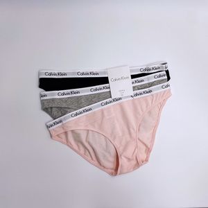 NWT Calvin Klein 3pc Bikini Panty